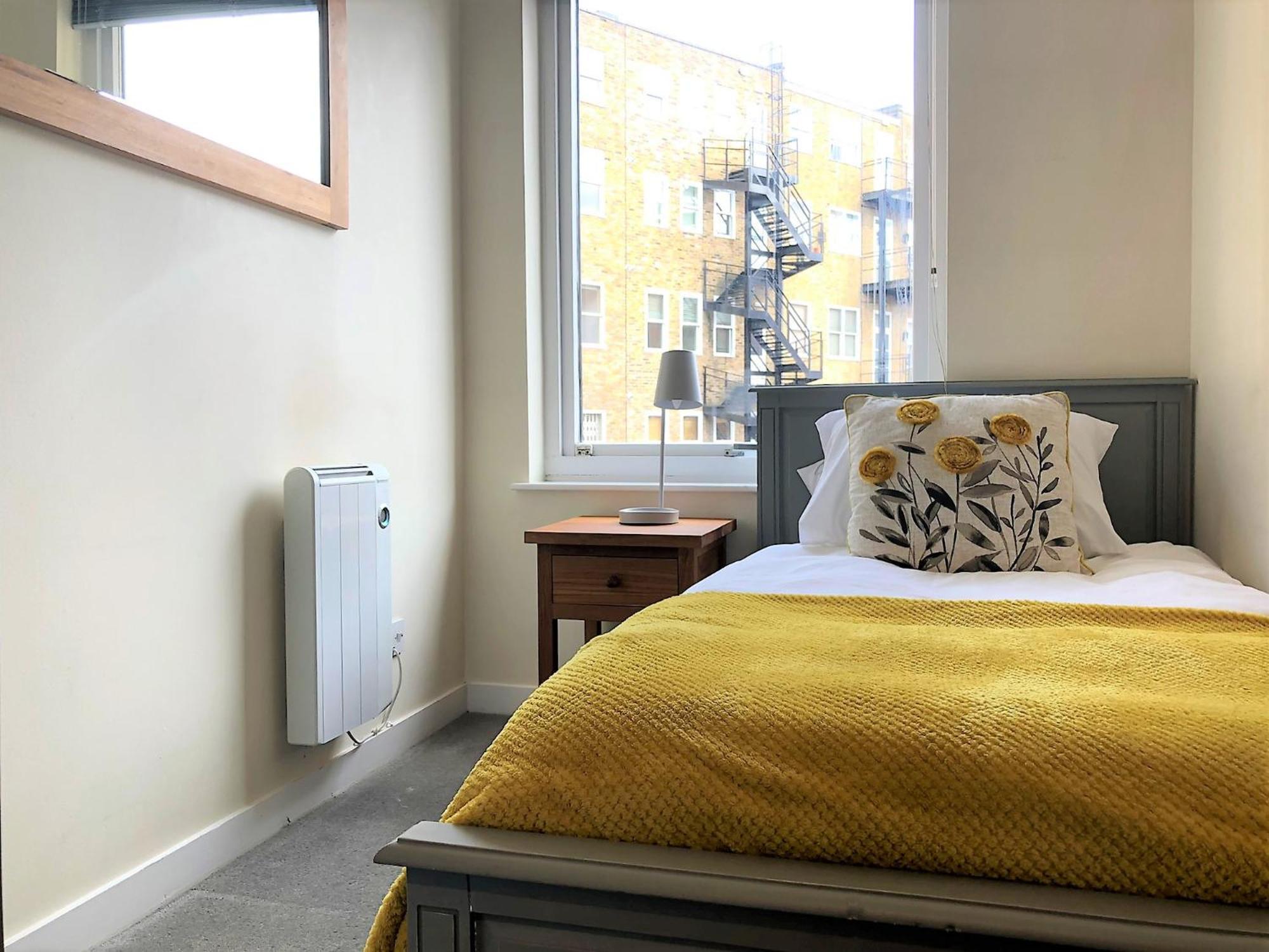 The Courtyard 2 Bedroom Apartments In Central Windsor With Parking Dış mekan fotoğraf